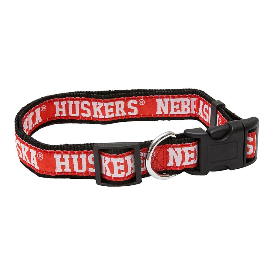 "Nebraska Cornhuskers NCAA Officially Licensed Dog Collar – PetSmart"