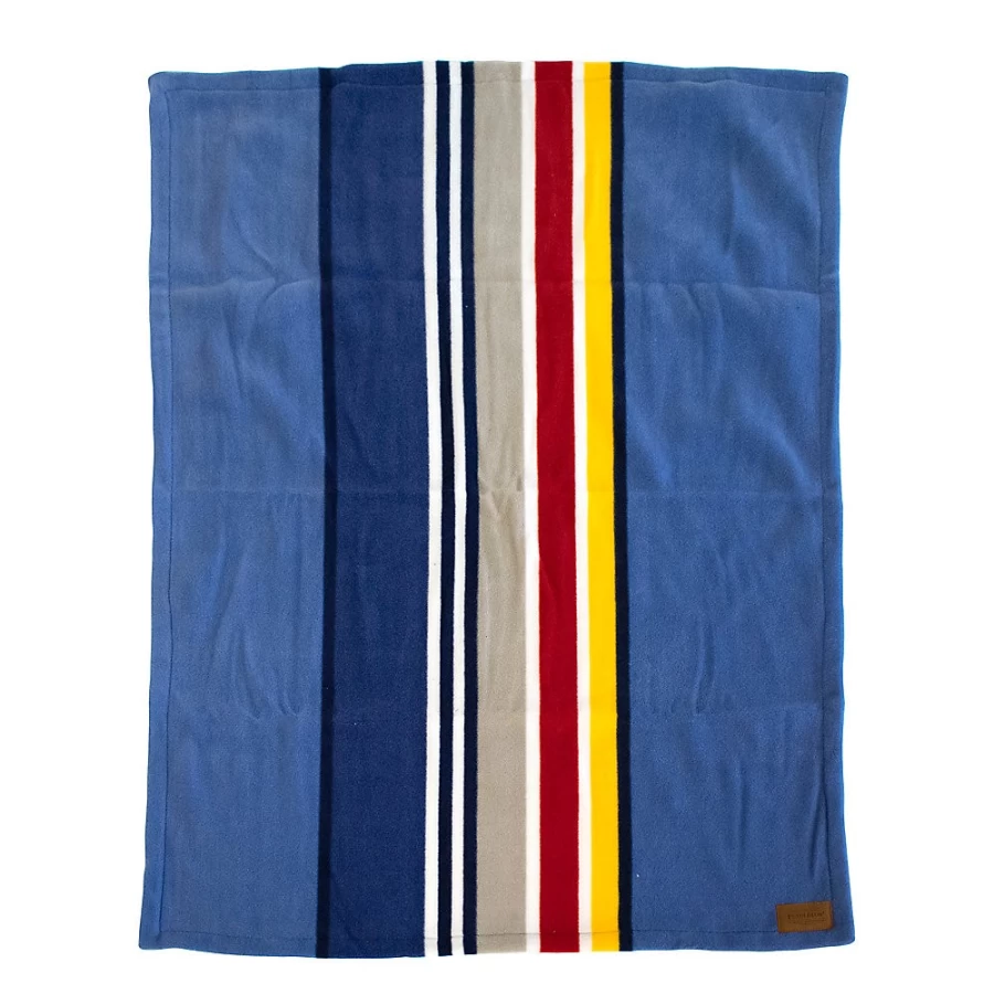 Pendleton Yosemite National Park Pet Blanket - Cozy Throw for Pets by PetSmart